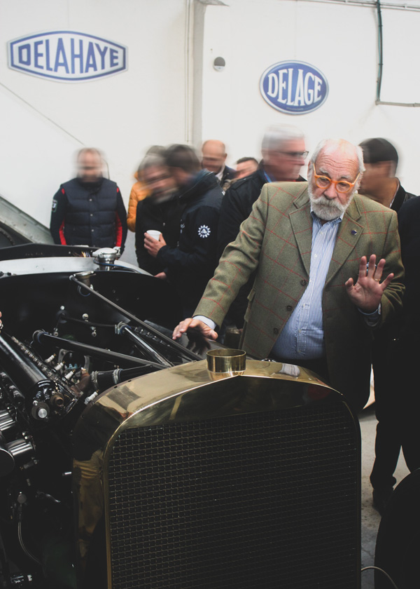 Monsieur Delage parle de l'une de ses restaurations automobiles