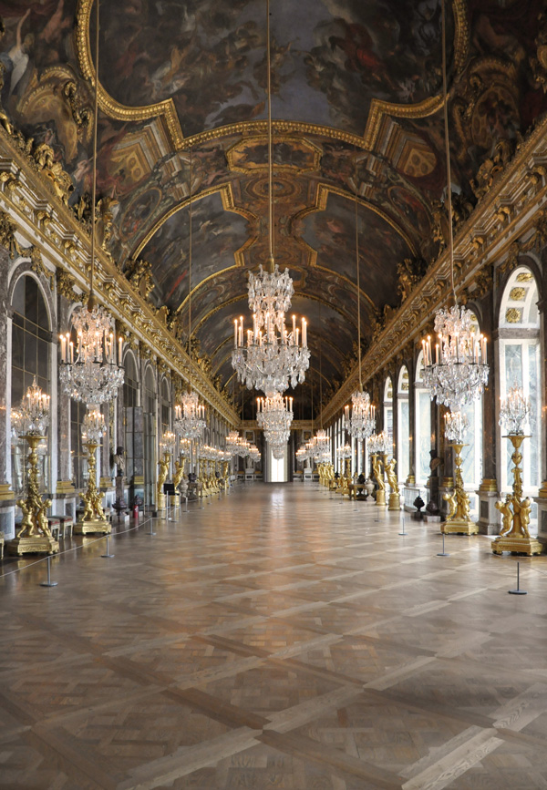 La galerie des glaces au château de Versailles